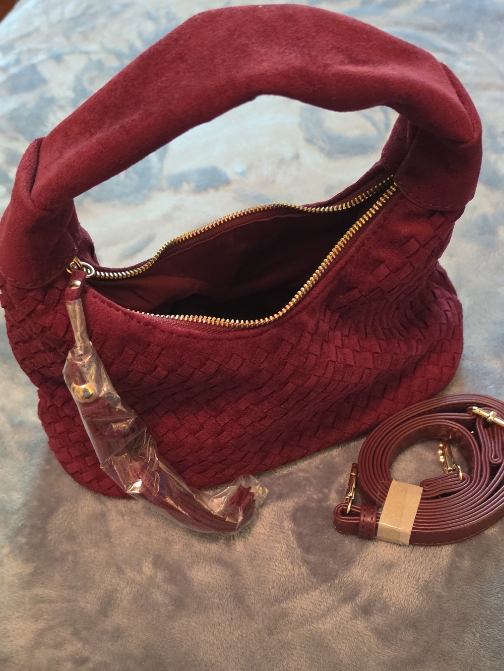 Women's Woven Suede Hobo Bag in Deep Wine